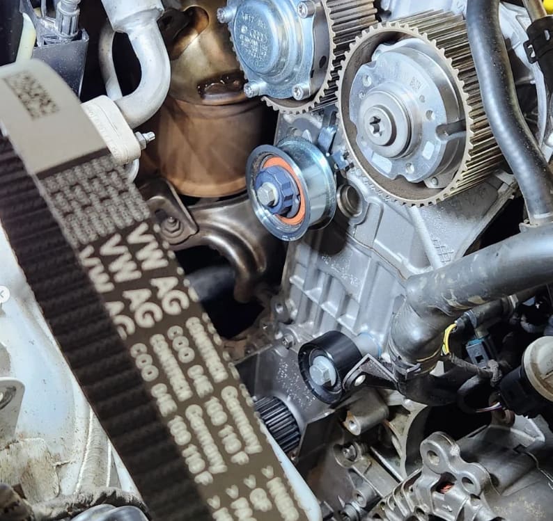 Distribución de un motor Volkswagen con correa original VW AG